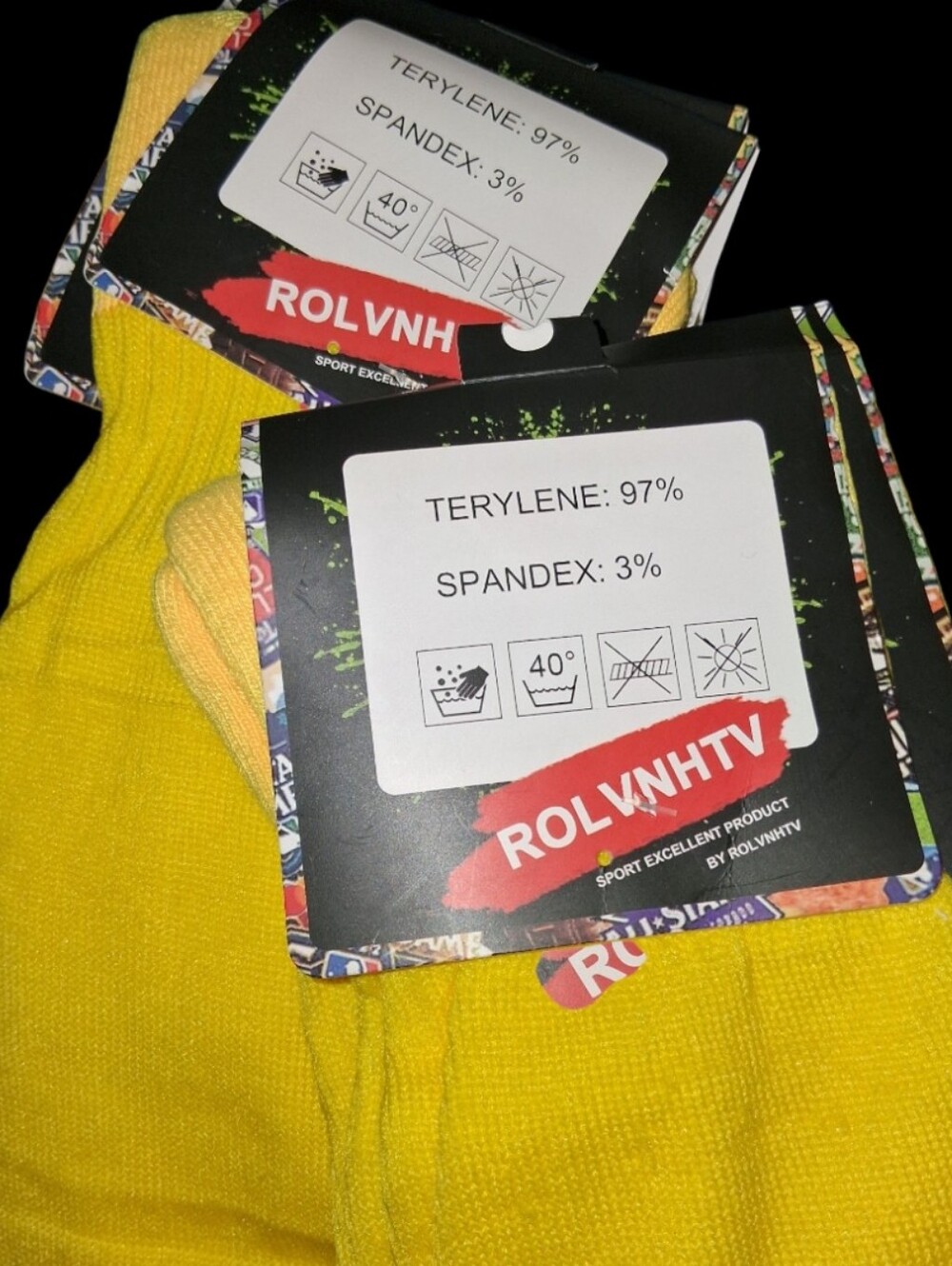 NWT! 2 Pair Of Mens Yellow Athletic Crew Socks - Picture 3 of 3